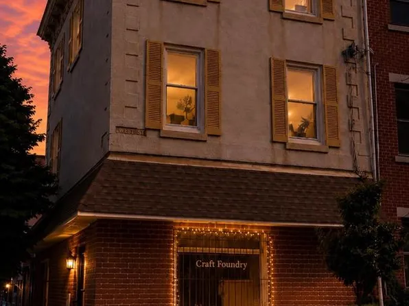 701 E Belgrade St, Philadelphia, PA 19125
