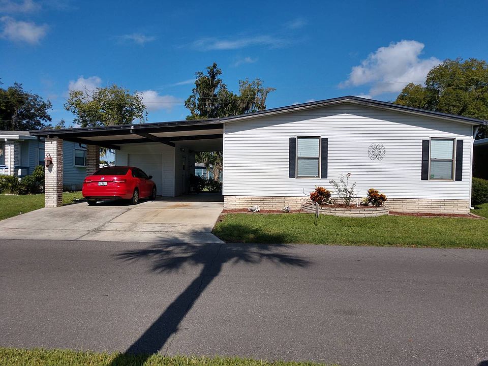 1st image of 14 Country Meadows Blvd
