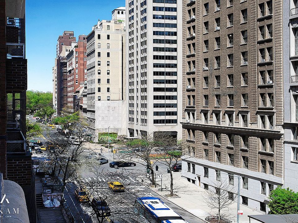 1st image of 124 E 79th St #7A