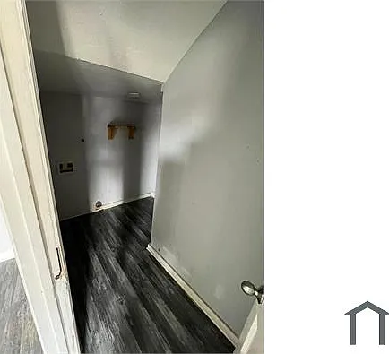 3212 Winbern St #B — Photo 7