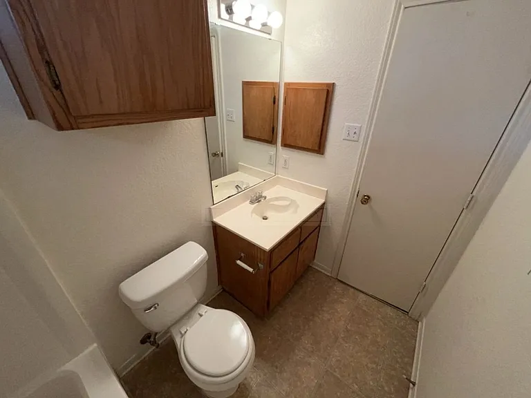 1006 Circle Dr #M — Photo 19