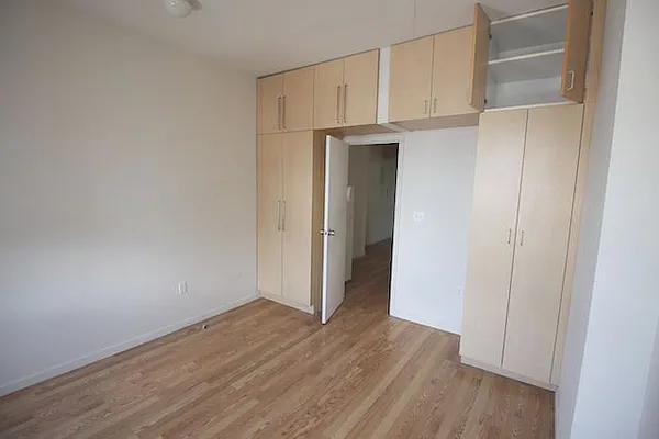 Rented by Compass | media 6