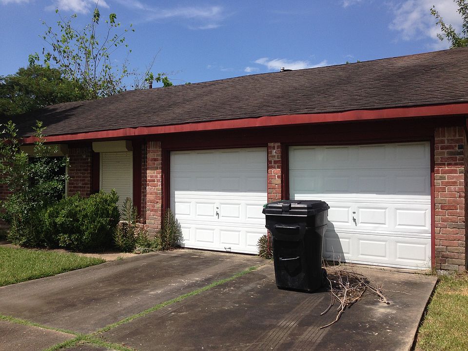 1st image of 12031 Wessex Dr