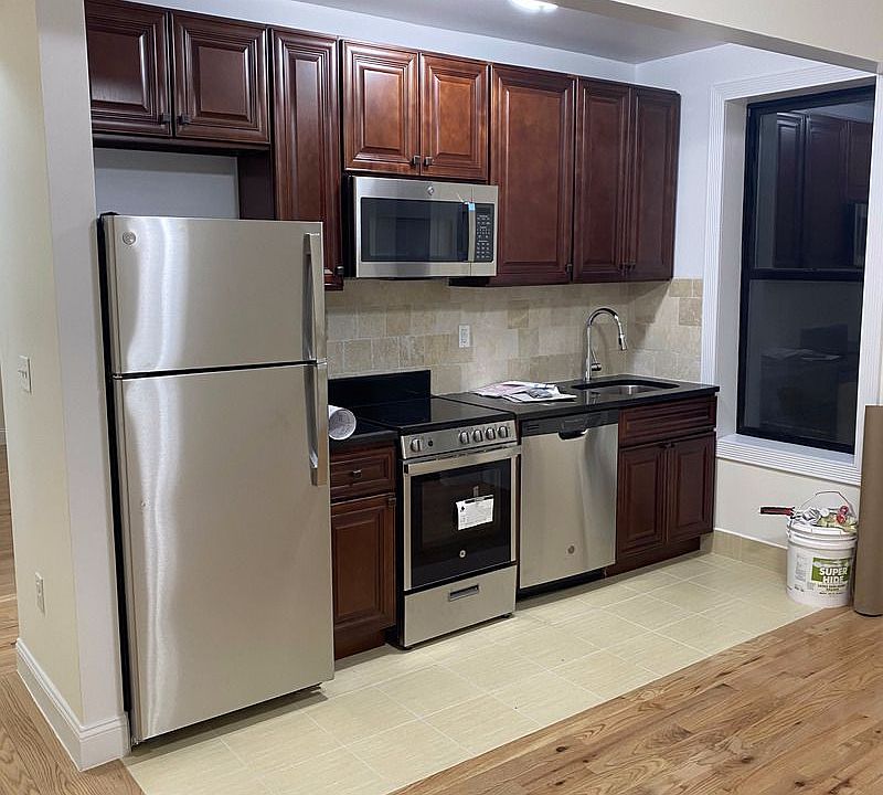 1st image of 625 W 152nd St #3D