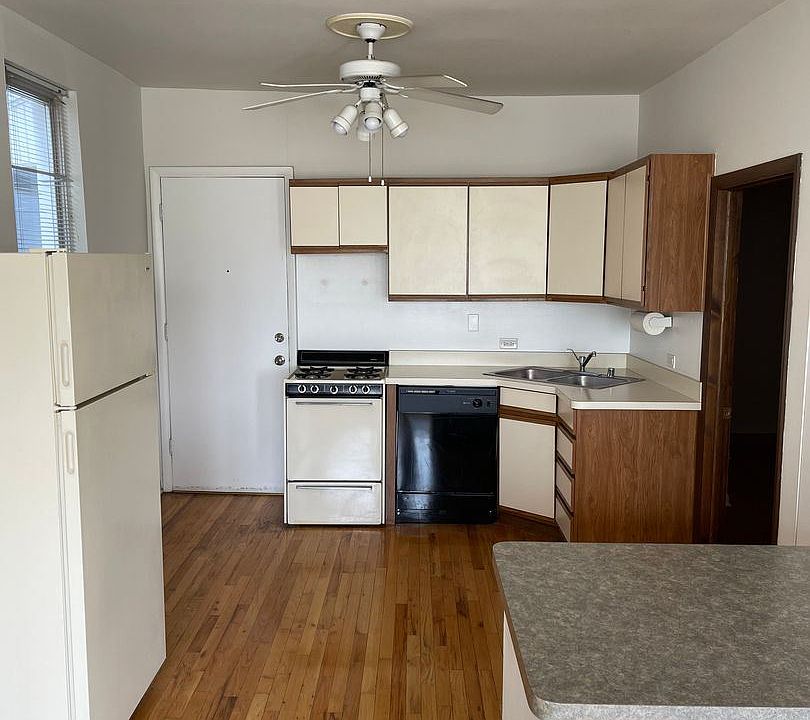 1st image of 2306 N Hoyne Ave #9994592