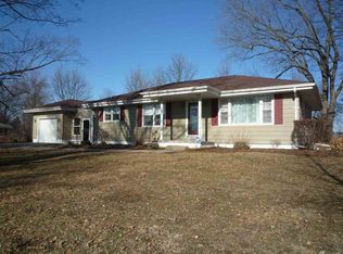 1614 Old Wheatland Rd, Vincennes, IN 47591