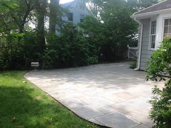 Slate Patio (off Great Room)