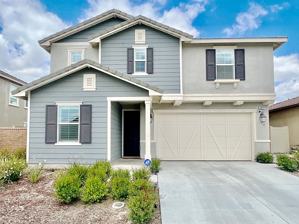 1st image of 2837 E Murdock Ln