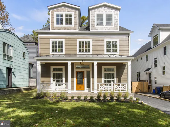 151 Quincy St, Chevy Chase, MD 20815