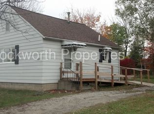 429 S Seymour Rd, Flushing, MI 48433