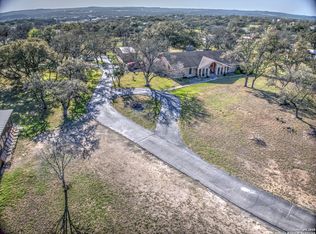 105 Wollschlaeger Dr, Boerne, TX 78006
