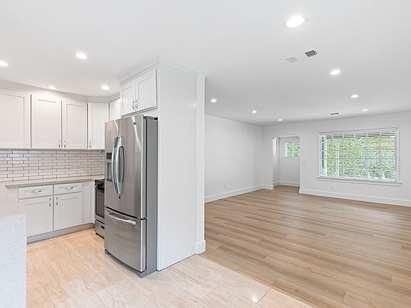 Living room to kitchen