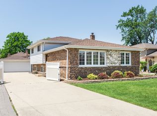 420 S Prospect Ave, Itasca, IL 60143