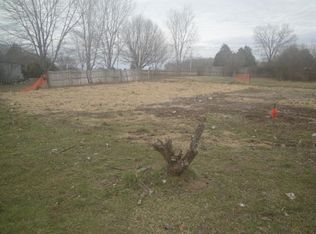 1005 Noel Dr, Cookeville, TN 38506