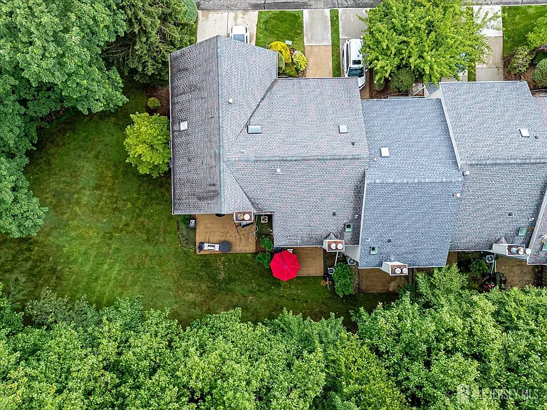 4506 Stonehedge Rd — Photo 50
