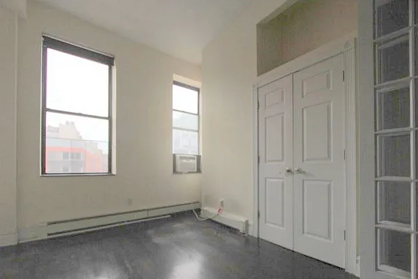 Rented by Julien Aractingi, LREB | media 18