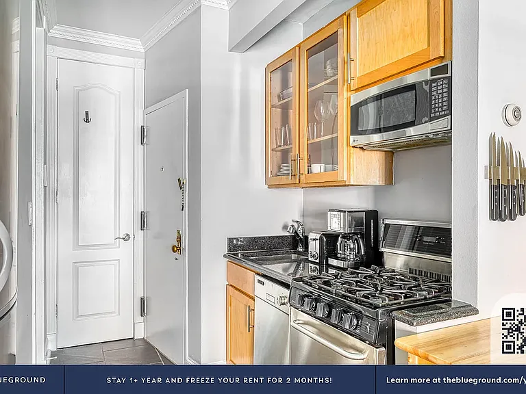 42 Avenue B #5 — Photo 6