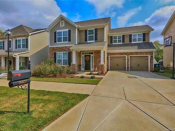 2nd image of 9407 Rayneridge Dr #269