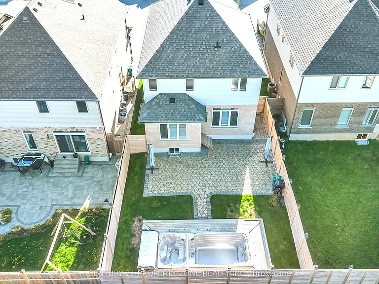 130 Elmbank Trl — Photo 2