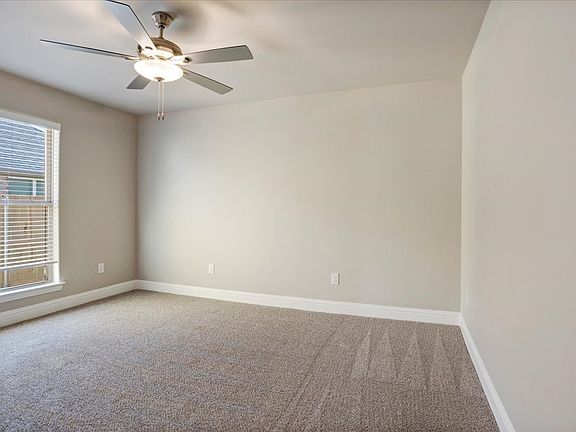 5th image of 2032 Wyldewood Way