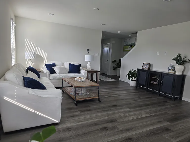 318 Pointers Dr — Photo 9