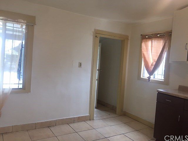 2nd image of 438 W Century Blvd