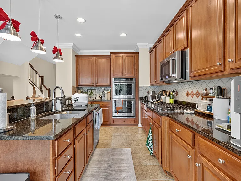 12230 Water Elm Ln — Photo 6