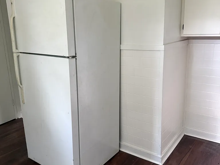 736 Corbin Ave — Photo 3