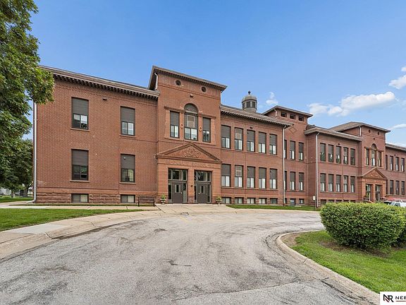 4th image of 3401 Martha St APT 11E