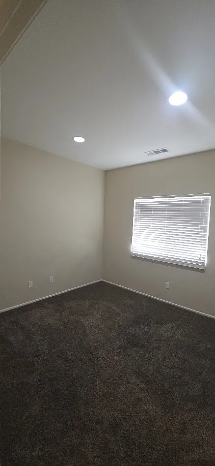 64076 Dolomite Ct — Photo 4