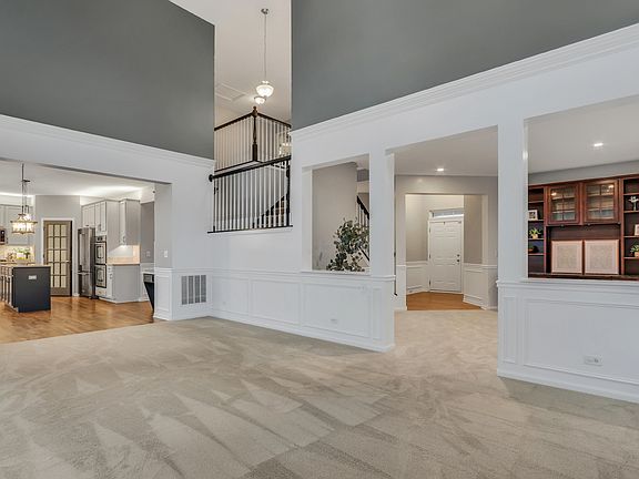 3rd image of 1720 Serenity Dr