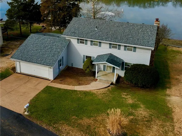 492 Normac Dr, Camdenton, MO 65020