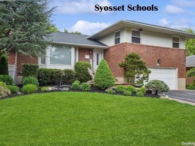 24 Winthrop Road, Plainview, NY, 11803
