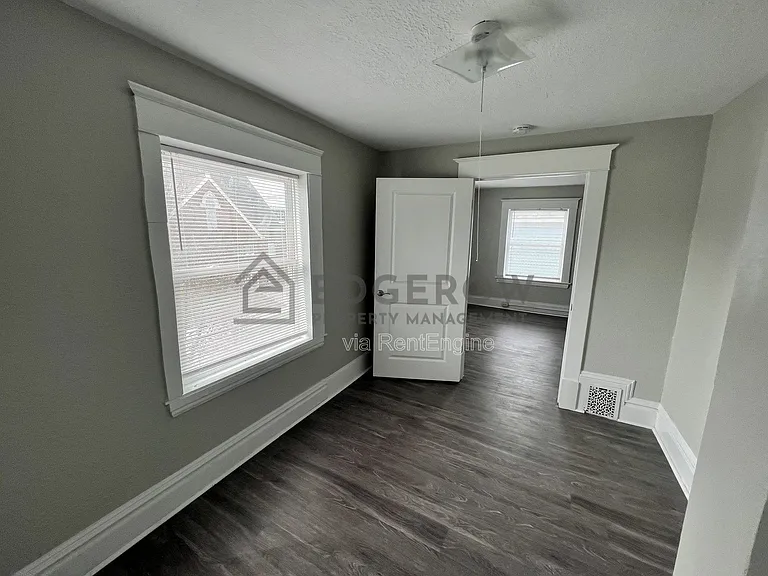 815 Logan St SE #2 — Photo 10
