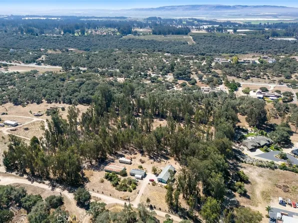 1831 Viejo Rd, Arroyo Grande, CA 93420