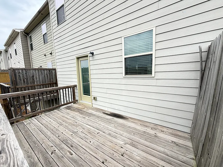 2838 Village Park Bnd — Photo 22