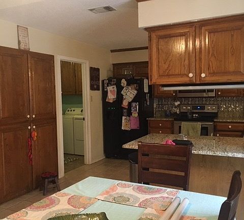 5th image of 4018 Shefflera Dr