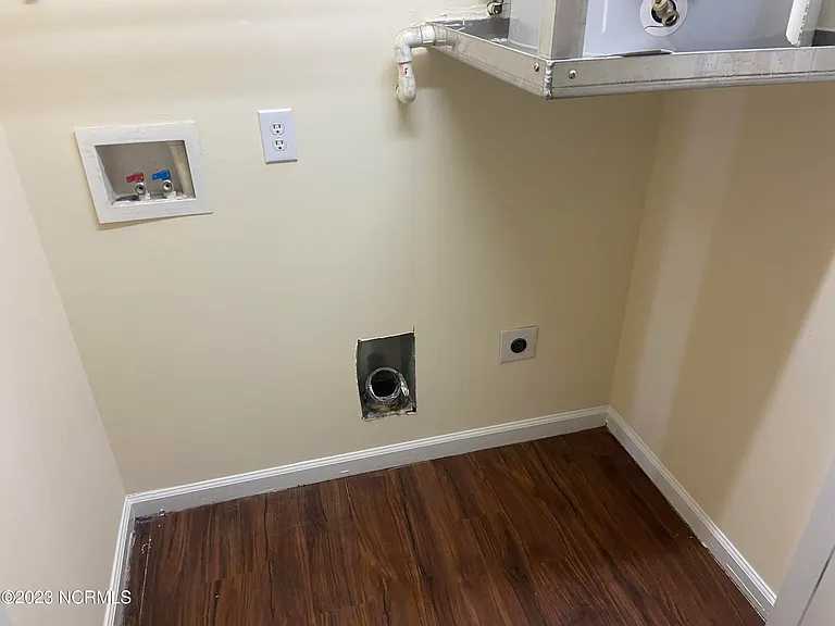 1007 Castle St #1 — Photo 7