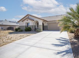 43826 Countryside Dr, Lancaster, CA 93536