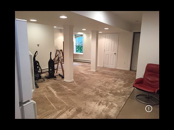 2nd image of 129 Orchard St APT 1