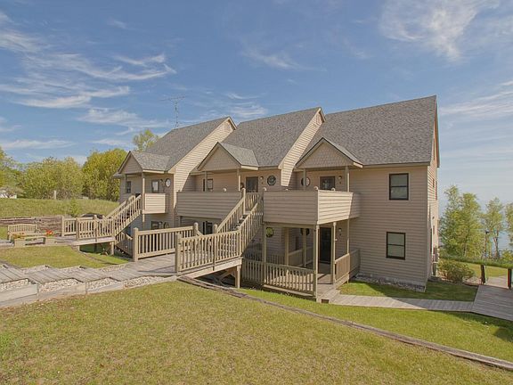 5th image of W4531 Fishermans Dr