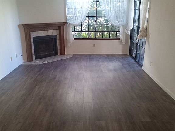 3rd image of 5534 Encino Ave APT 114