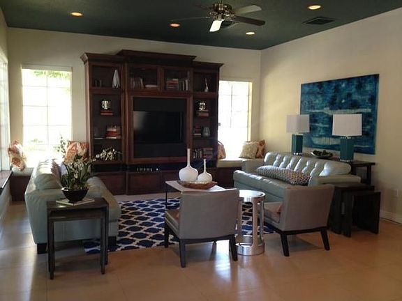 4th image of 1086 S Military Trl APT 202