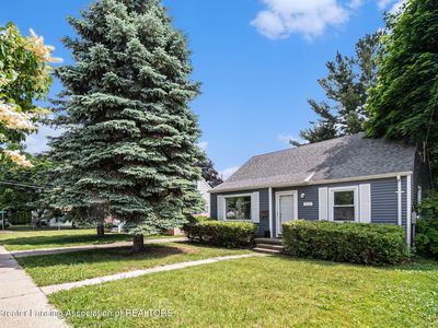 533 W Holmes Rd, Lansing, MI, 48910