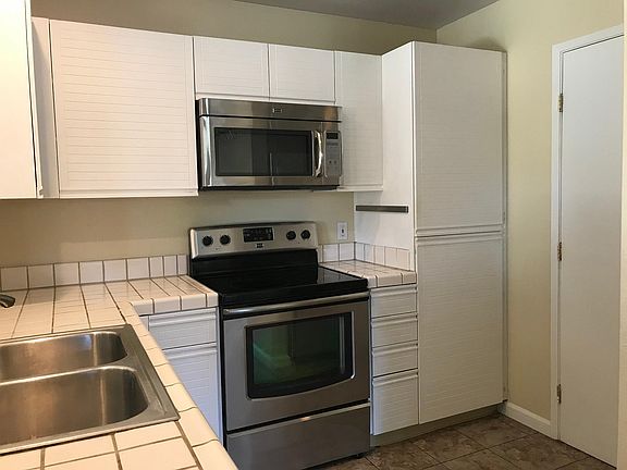 3rd image of 7086 Dublin Meadows St APT E