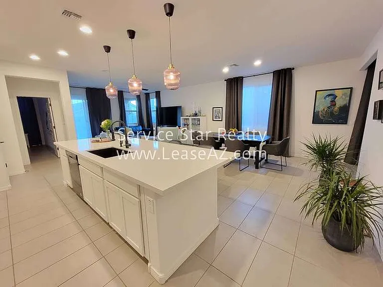 18763 W Rancho Dr — Photo 45