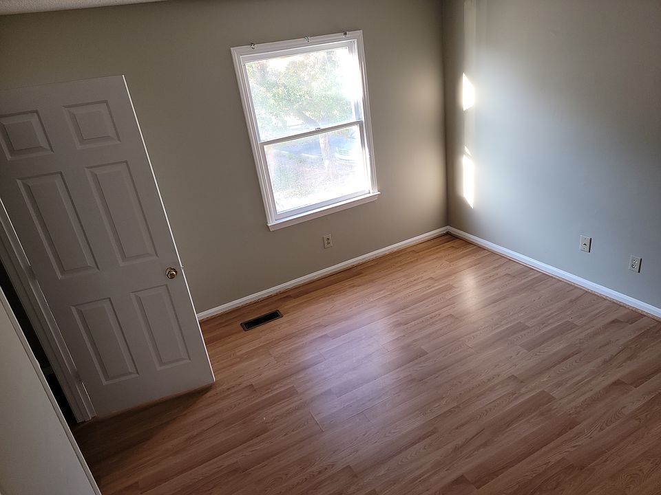 Bedroom #2. Upper floor