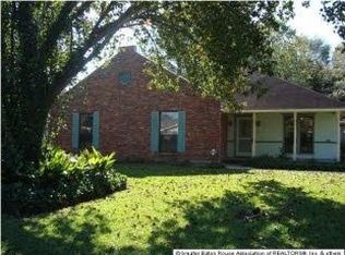 3486 Ash St, Zachary, LA 70791