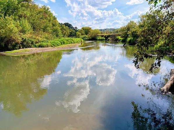 000 Hwy 80 S #1 and 2, Richland Center, WI 53581