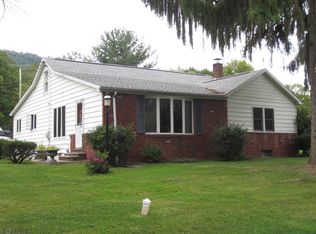 112 Grandview Ln, Hollidaysburg, PA 16648